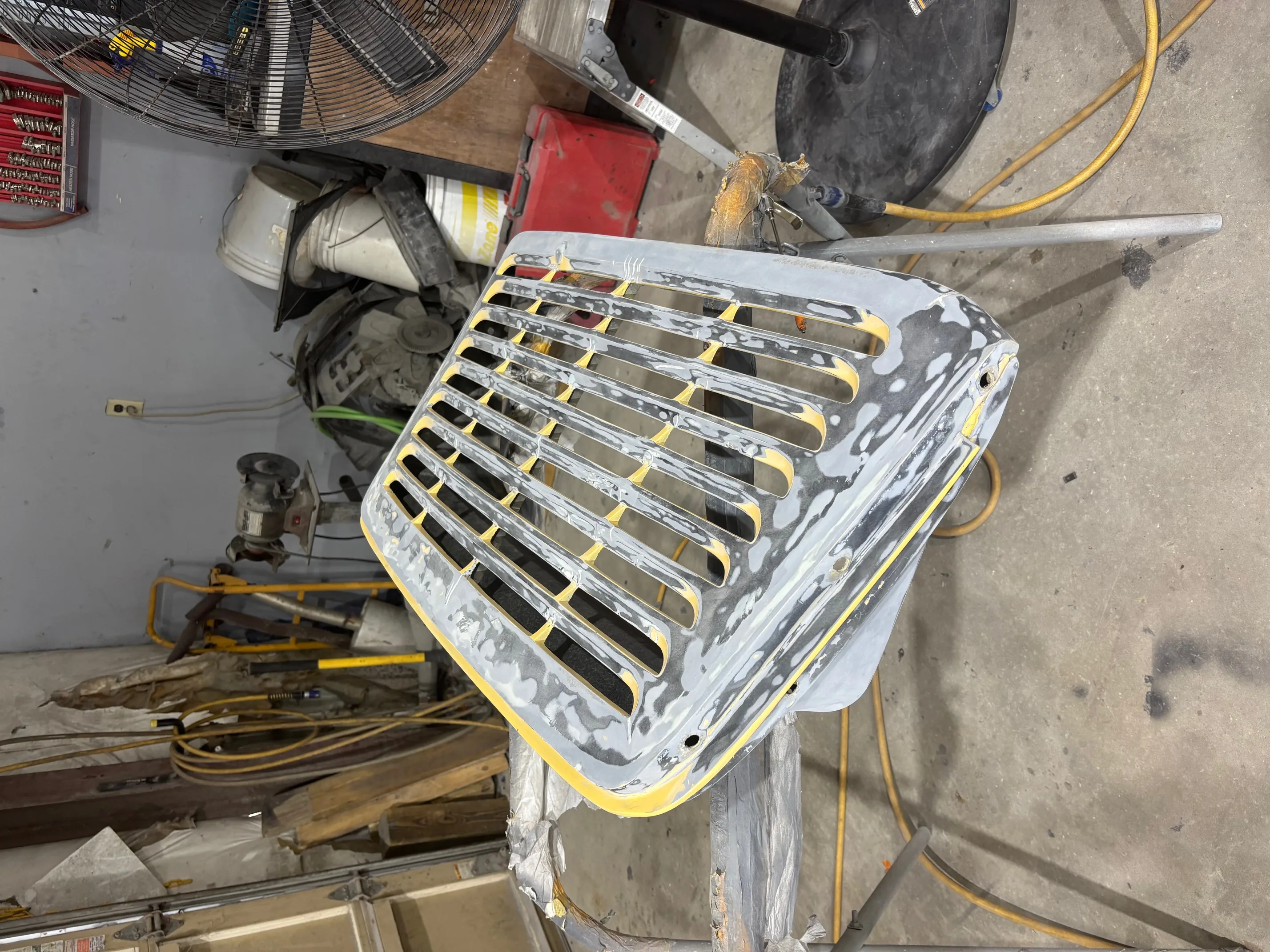 1984 Porsche 911 spoiler before repair